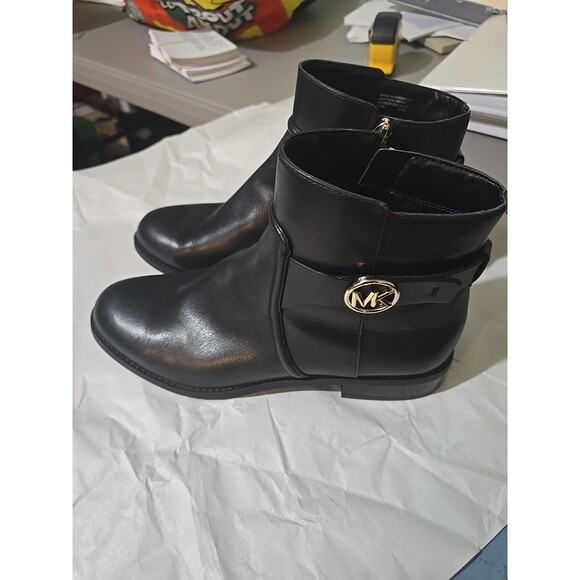 Michael Kors Black Ankle Boots Carmen Size 8 1/2 - Picture 2 of 6